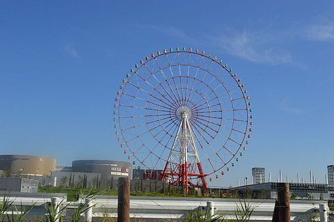 800px-Palette_Town_Daikanransha