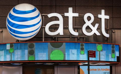 AT&T Inc. (T) Plans Major Fiber Expansion to 60 Million Locations by 2030