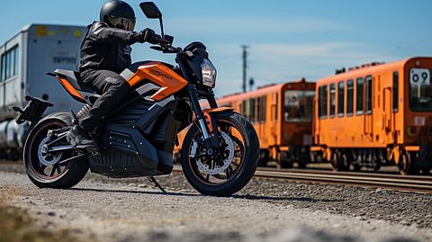 LiveWire Group (LVWR) Down 7.56% Since its FQ2 2025 Release