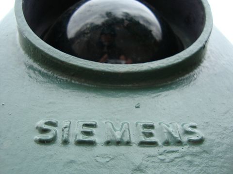 siemens-482043_1280