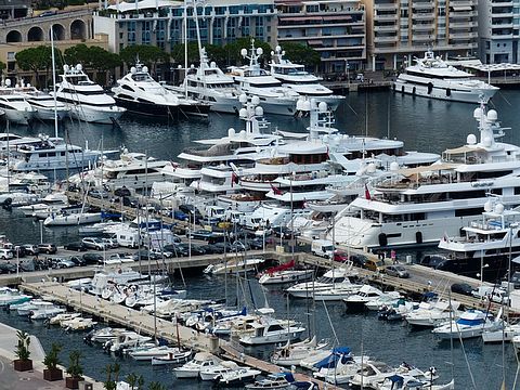 wealthiest cities