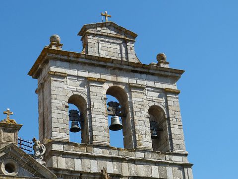 evora-226430_1280