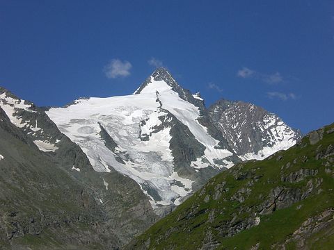 mountain-203947_1280