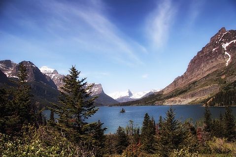 glacier-national-park-139937_640