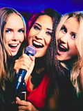 12 Upbeat Karaoke Songs for Females