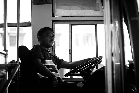 busdriver-68014_1280