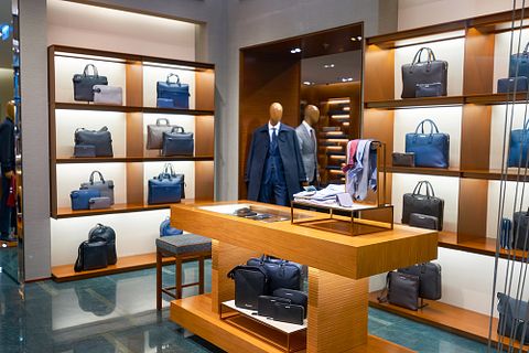 Top 12 Luxury Clothing Stocks to Buy According to Hedge Funds