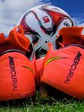 5 Best Soccer Shoes For Artificial Turf and Indoor Use