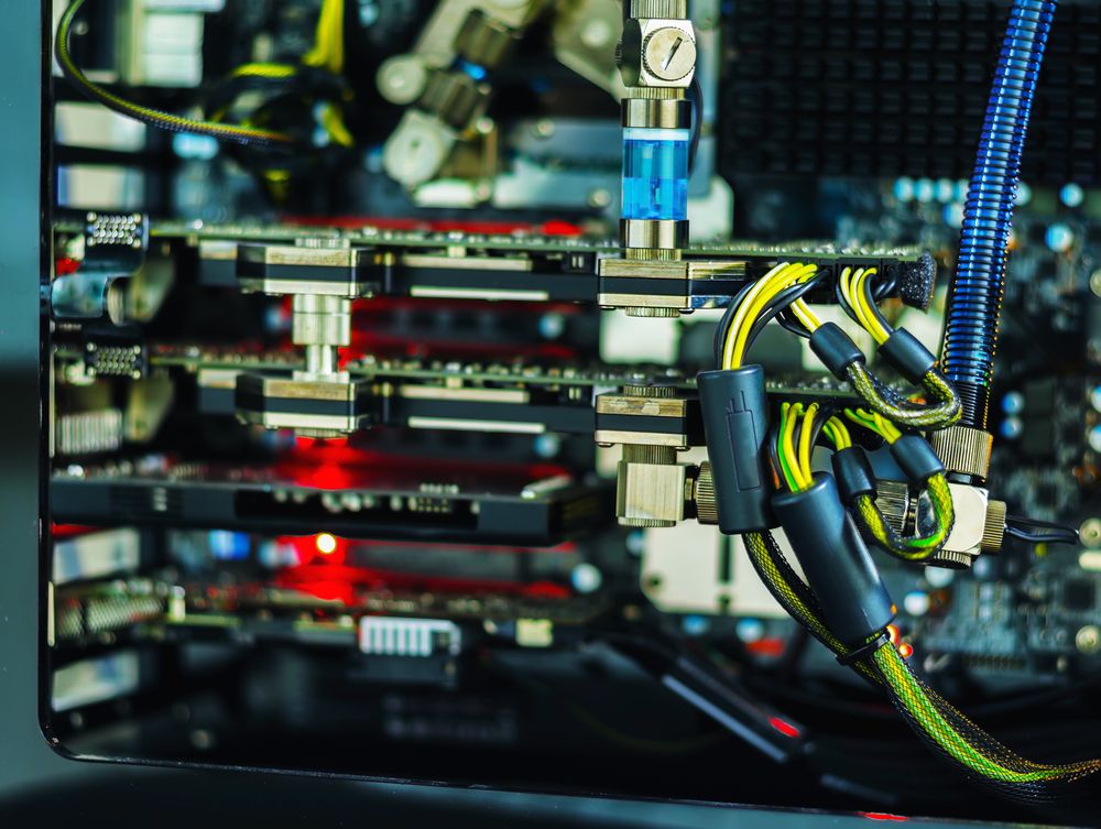 Applied Digital (APLD) Completes $1.59B Private Offering to Fund AI Data Center Expansion