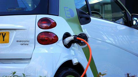 Is Lithium Americas (LAC) One of the Best EV Battery Stocks to Buy?