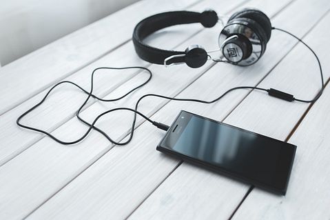 Arete Upgrades Nokia (NOK) to Buy