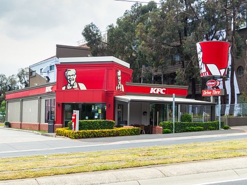 kfc, australia, hill, australian, take, fried, retail, unhealthy, red, fatty, business, chicken, restaurant, suburban, drivethrough, suburb, kentucky, junk, away, sanders, box,