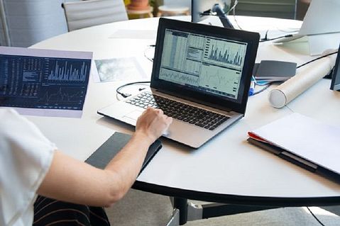 Jefferies Initiates Cipher Digital Inc (CIFR) Stock. Here’s What It’s Saying