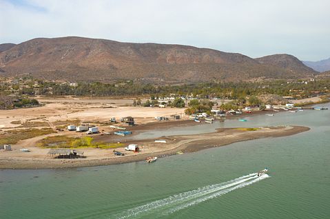 Elisa Locci/Shutterstock.com 