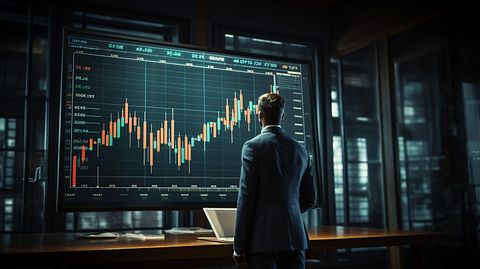7 Best UK Growth Stocks To Invest In