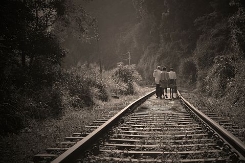 rail-road-191097_1280
