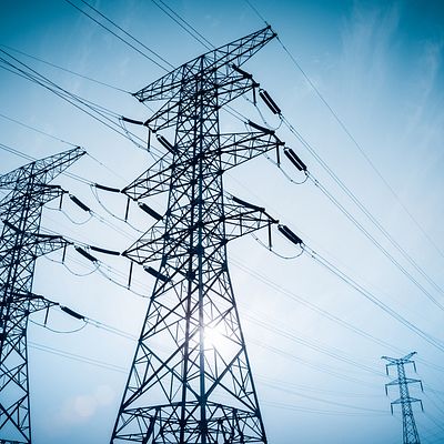 (Revised for Ghazal) 10 Best Energy Storage Stocks to Buy According to Hedge Funds (needs changes)