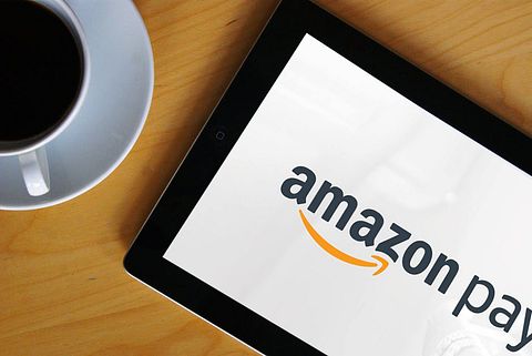 Analyst Remains Bullish on Amazon, TD Cowen Raises PT From $300 to $315