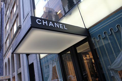 chanel-489465_1280