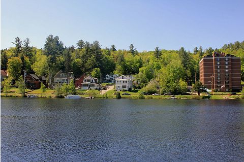 saranac-lake-347392_1280 11 Deadliest Lakes in the United States 