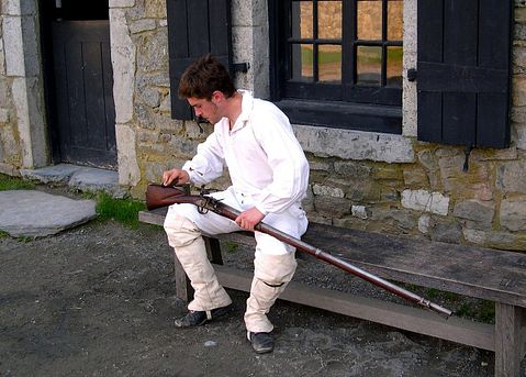 colonial-378730_1280