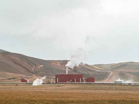 UBS Asserts Ormat Technologies (ORA) ‘Buy’ Stance on Geothermal Portfolio Growth