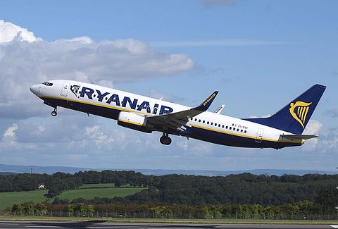 Ryanair (RYAAY) Rides Booking Boom with Expansion Plans and Profit Surge