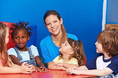  25 Best States For Social Workers 