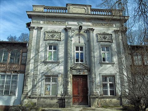 building-172163_1280