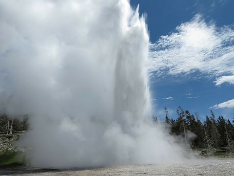 yellowstone-175862_1280