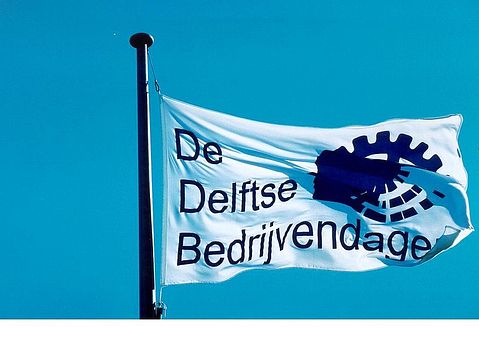 800px-DDBVLAG