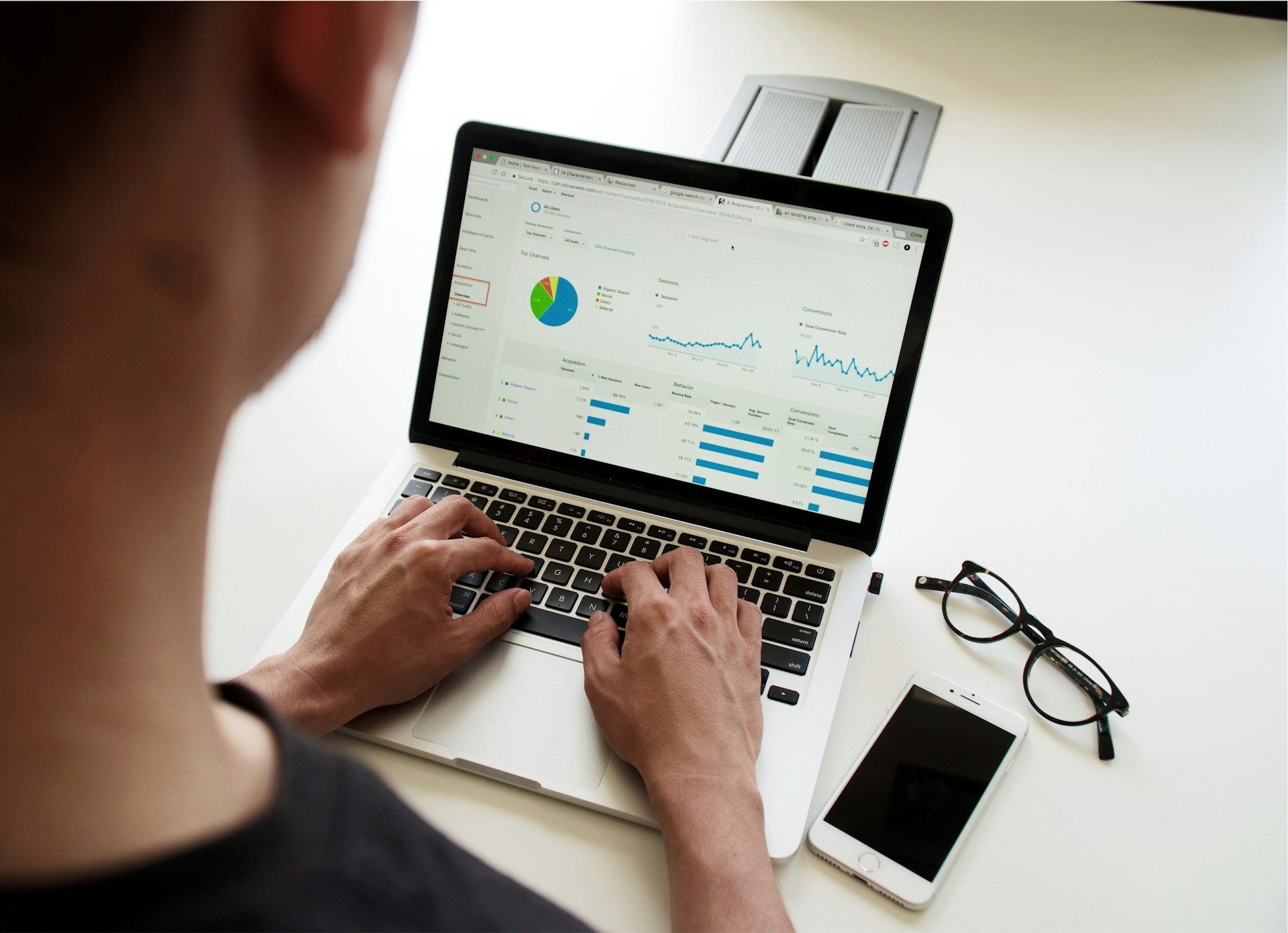 SoFi Tech (SOFI) Launches Big Business Banking to Integrate Fiat and Crypto Operations