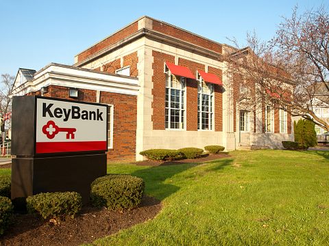 KeyCorp Gets Steady Target From KBW Despite Slight Dip in Investment Banking Growth