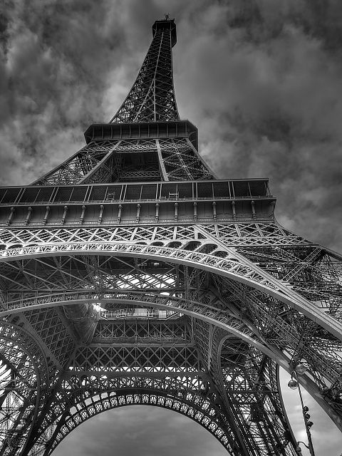 eiffel-tower-522344_1280