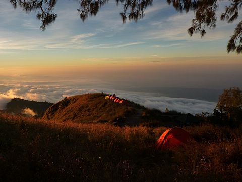 10 Highest Rated Backpacking Tents