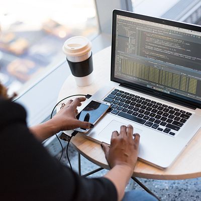 10 Best SaaS Stocks to Buy According to Reddit