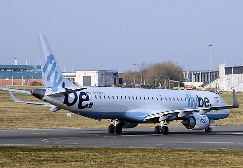 800px-Flybe_emb195_g-fbeh_arp Top 10 Safest Low-Cost Airlines in the World