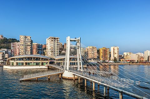 Ppictures/Shutterstock.com 