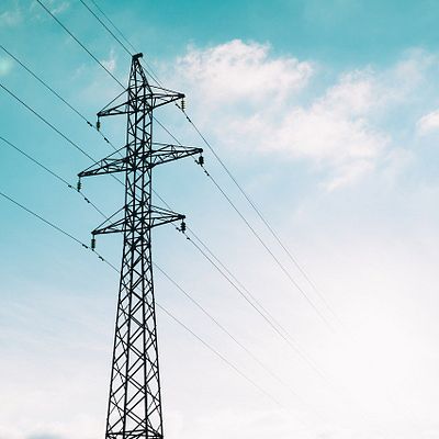 10 Best AI Power Grid Stocks to Buy According to Analysts