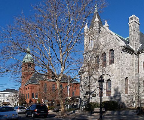 Best Places to Retire in Rhode Island