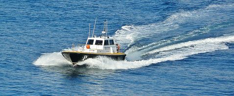 Most Expensive Speedboats In The World Sabre 42 Salon