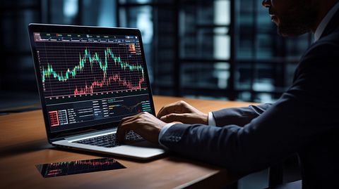 Is Ultra Short Japan ProFunds Investor Class (UKPIX) the Worst Performing Mutual Fund in 2024?