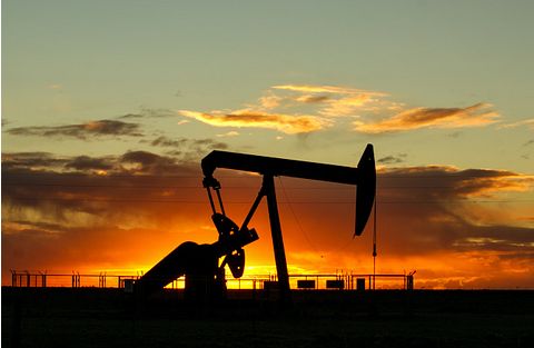 Natural Gas Player EQT (EQT) Projects Gaining $114M from Derivatives for Q4 2025