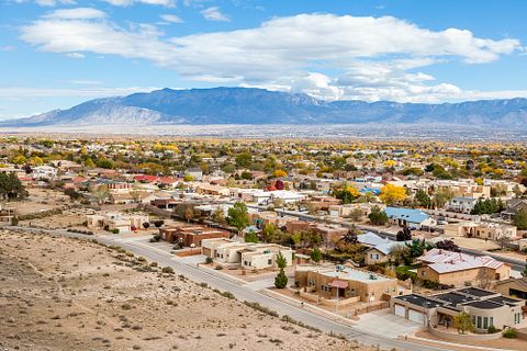 20 Most Elevated Big Cities in the US