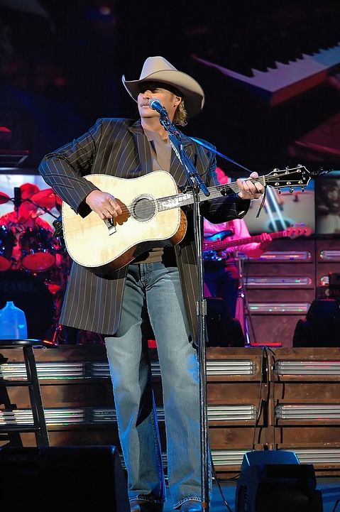 Danny E Hooks / Shutterstock.com