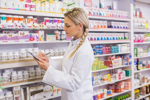 pharmacist, medical, retail, worker, team, young, staff, lab, chemistry, business, drug, chemist, adult, teamwork, drugstore, service,