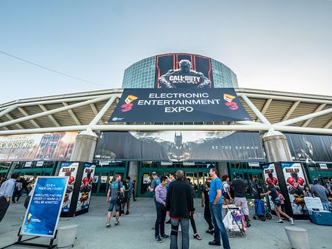 e3, day, business, show, video, tech, pavilion, duty, event, entrance, people, gaming, technology, building, dark, fair, videogame, exhibition, gamers, entertainment, center,