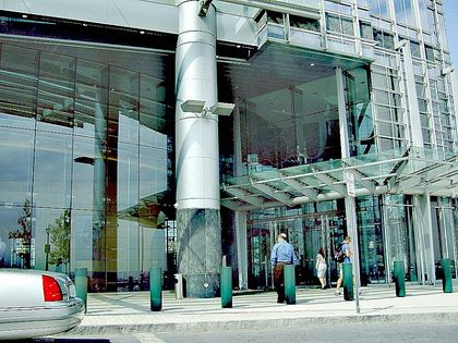 Goldman Sachs Group, Inc. (NYSE:GS)