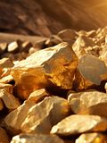 10 Best Gold Stocks Under $30