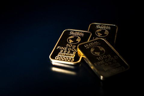 Newmont (NEM) Climbs to All-Time High Amid Strong Gold Momentum